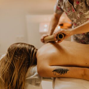 pexels-karola-g-6629529